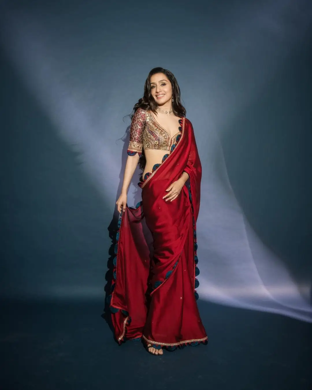 Shraddha Kapoor In Maroon Saree Sleeveless Blouse